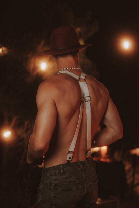 Suspenders